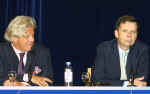 M. Bruno DELAYE  et M. Louis SCHWEITZER, PDG de Renault